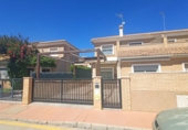 Xalet independent amb terreny en venda a San Javier ref.: TR407863 foto