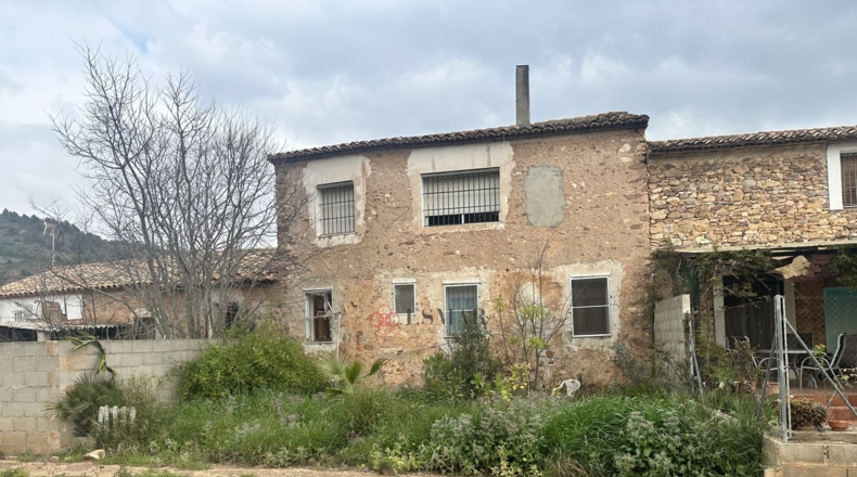 Valencia - Algar de Palancia - 203m2