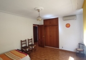 Дом с участком на продажу в городе Bedmar. Фото