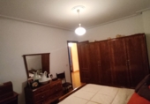 Дом с участком на продажу в городе Bedmar. Фото