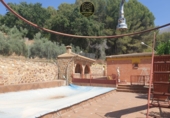 Xalet independent amb terreny en venda a Torredonjimeno ref.: TR407900 foto