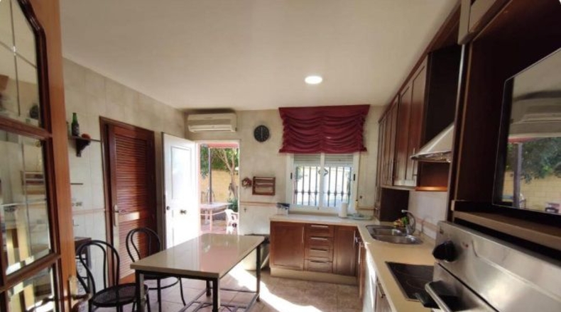 Córdoba - Alcolea - 2000m2