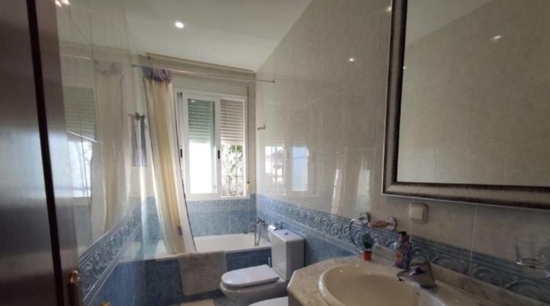 Córdoba - Alcolea - 2000m2
