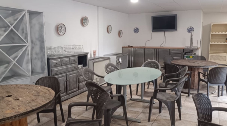 Córdoba - Alcolea - 2000m2
