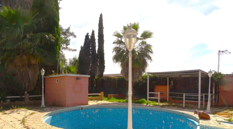 Seville - Alcalá de Guadaíra - 1149m2