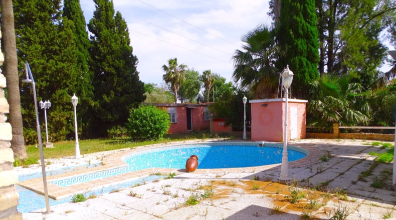 Seville - Alcalá de Guadaíra - 1149m2
