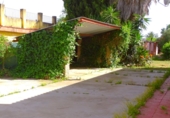Chalet independiente con terreno en venta en Alcalá de Guadaíra ref: TR407940 foto