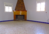 Chalet independiente con terreno en venta en Alcalá de Guadaíra ref: TR407940 foto