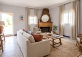 Chalet independiente con terreno en venta en Alcalá de Guadaíra ref: TR407940 foto
