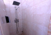 Chalet independiente con terreno en venta en Alcalá de Guadaíra ref: TR407940 foto