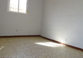 Chalet independiente con terreno en venta en Alcalá de Guadaíra ref: TR407940 foto