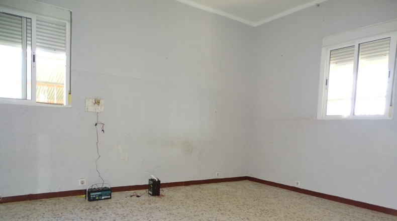 Seville - Alcalá de Guadaíra - 1149m2