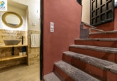 Дом с участком на продажу в городе Херес-де-ла-Фронтера. Фото