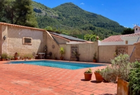 Barx 826&nbsp;m²
