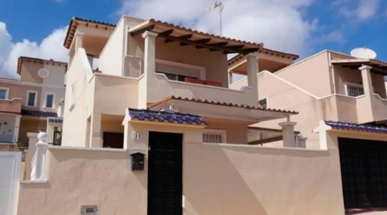 Alicante - San Miguel de Salinas - 220m2