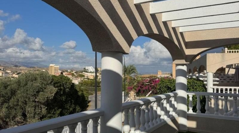 Alicante - El Campello - 504m2