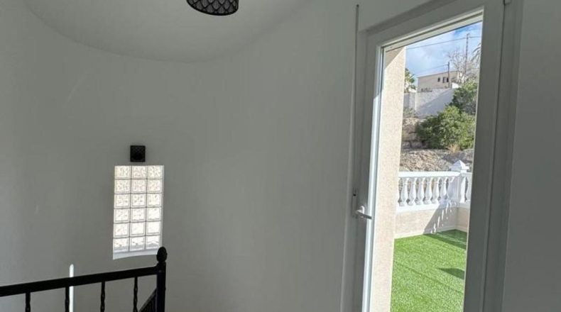 Alicante - El Campello - 504m2