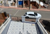 Таунхаус с участком на продажу в городе Торревьеха Фото