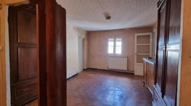 Zaragoza - Lucena de Jalón - 406m2