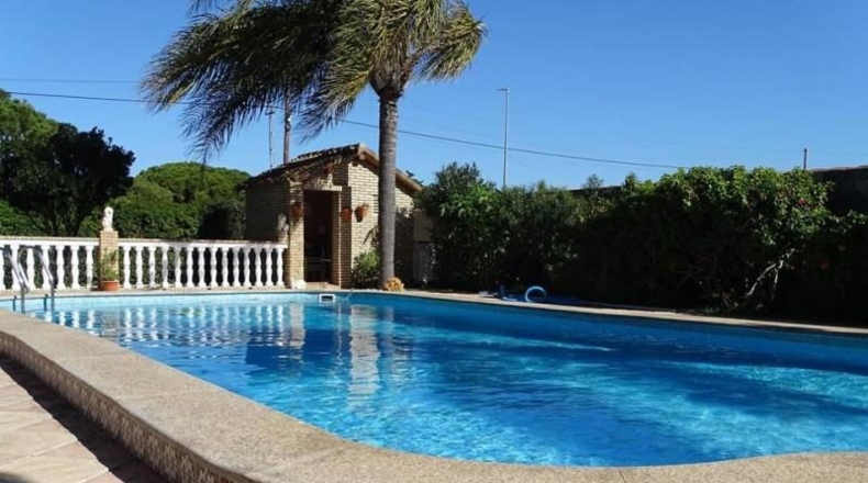 Cadiz - Chiclana de la Frontera - 2348m2