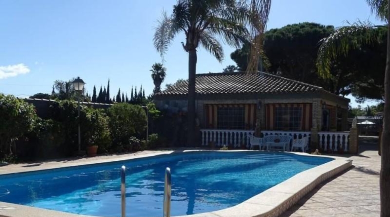 Cadiz - Chiclana de la Frontera - 2348m2