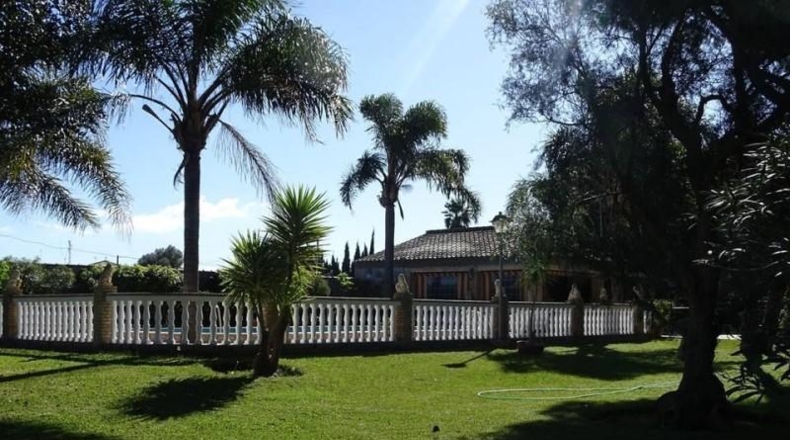 Cadiz - Chiclana de la Frontera - 2348m2