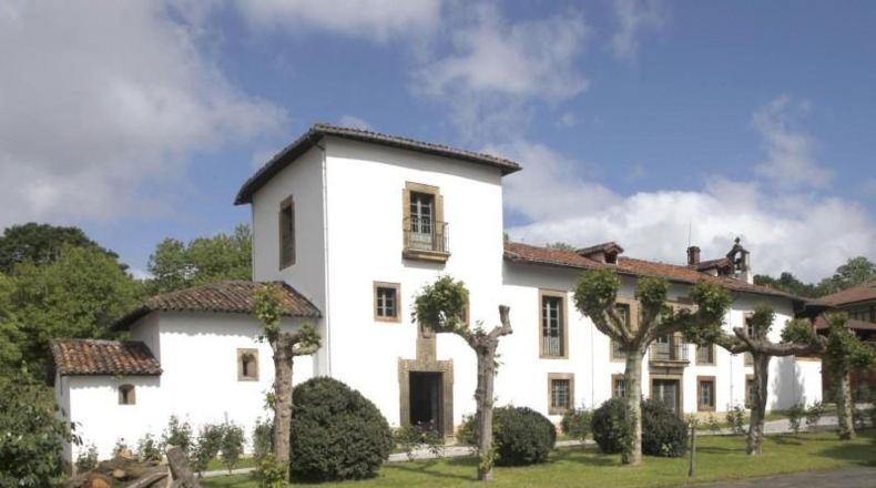 Asturias - Oviedo - 12000m2