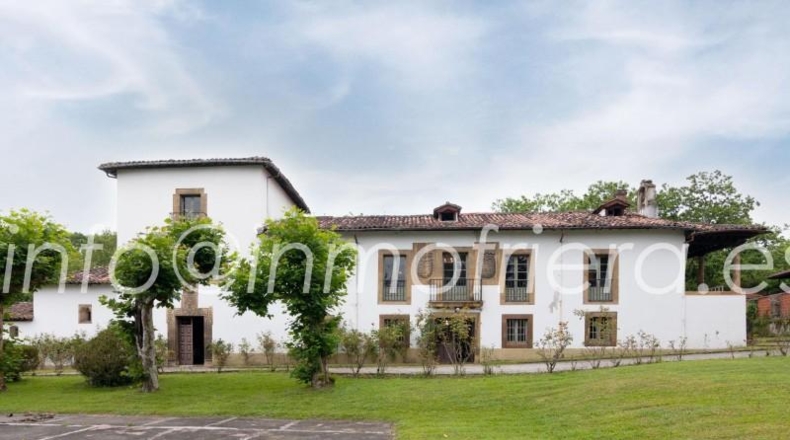 Asturias - Oviedo - 12000m2