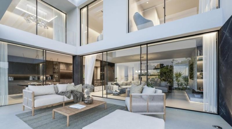 Barcelona - Esplugues de Llobregat - 1500m2