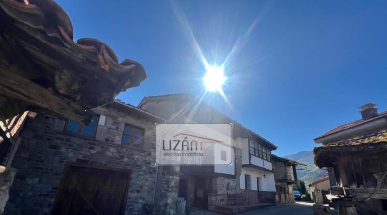 Asturias - Nembra de Aller - 180m2