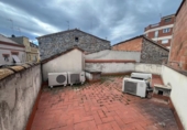 Casa de pueblo en venta en la España, Sant Martí de Tous, ref: TR276577 foto
