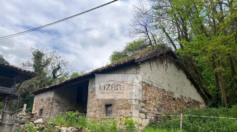 Asturias - Овьедо - 3500m2