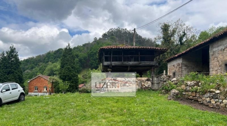 Asturias - Овьедо - 3500m2