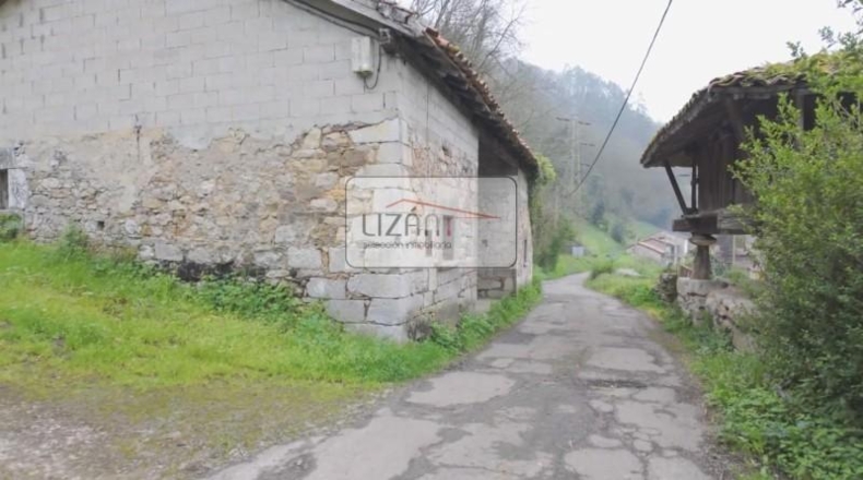 Asturias - Овьедо - 3500m2
