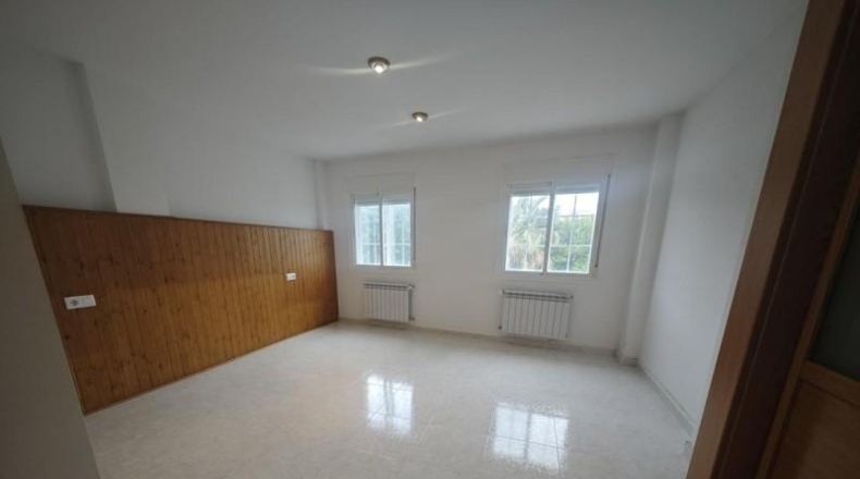 Cáceres - Malpartida de Plasencia - 242m2