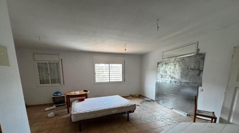 Barcelona - Canyelles - 230m2