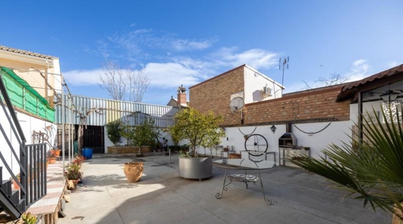 Granada - Belicena - 338m2