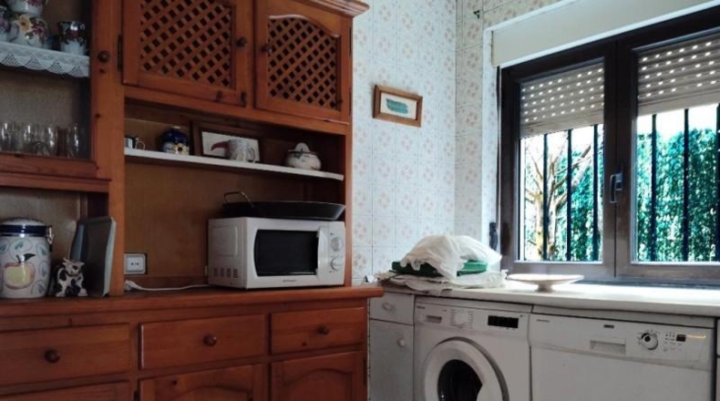 Cantabria - Los Corrales de Buelna - 195m2