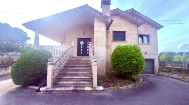 Orense - San Cibrao das Viñas - 600m2