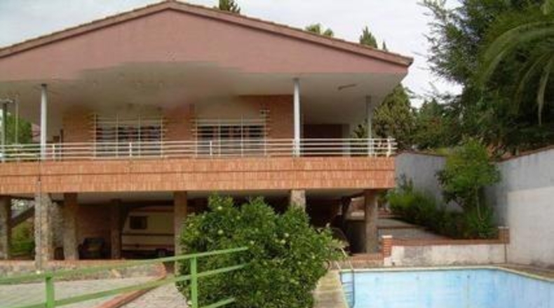 Granada - Albolote - 328m2
