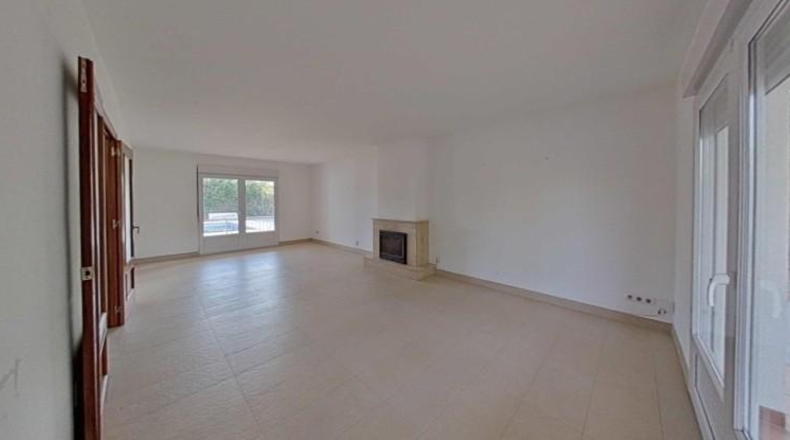 Comunidad de Madrid - Nuevo Baztán - 328m2
