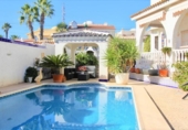 Chalet independiente con terreno en venta en la España, Orihuela, ref: TR408335 foto