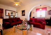 Chalet independiente con terreno en venta en la España, Orihuela, ref: TR408335 foto