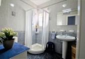 Chalet independiente con terreno en venta en la España, Orihuela, ref: TR408335 foto