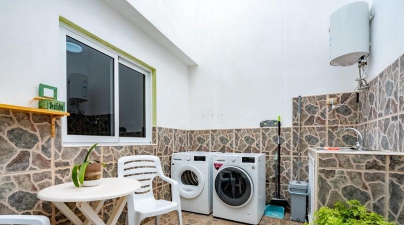Santa Cruz de Tenerife - San Cristóbal de La Laguna - 430m2
