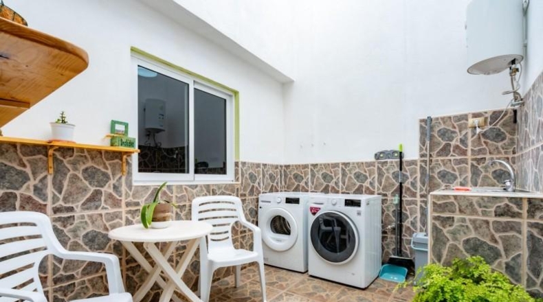 Santa Cruz de Tenerife - San Cristóbal de La Laguna - 430m2