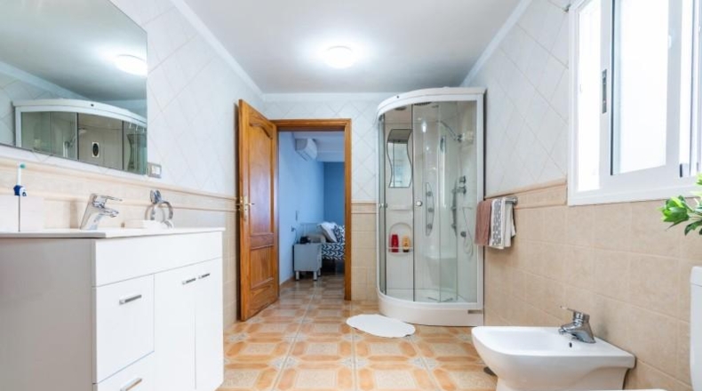 Santa Cruz de Tenerife - San Cristóbal de La Laguna - 430m2
