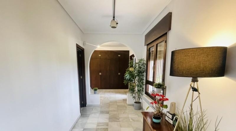 Málaga - Antequera - 7500m2