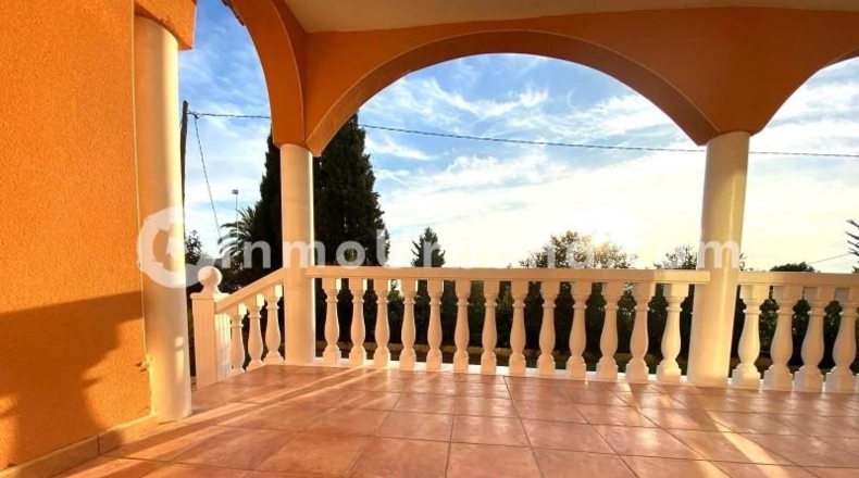Alicante - Busot - 1285m2