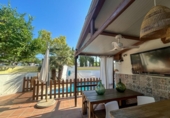 Chalet independiente con terreno en venta en la España, Sant Pere de Ribes, ref: TR340871 foto